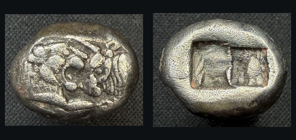 Lydian silver siglos of Croeseid type, lion and bull confronted / two incuse squares