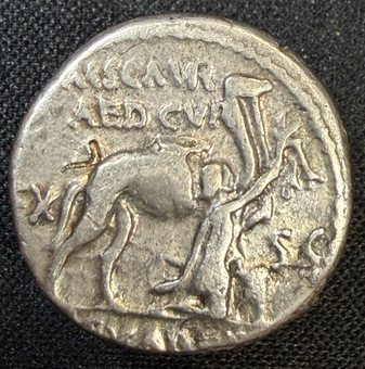 Denarius of Scaurus and Hypsaeus, King Aretas kneeling beside camel.