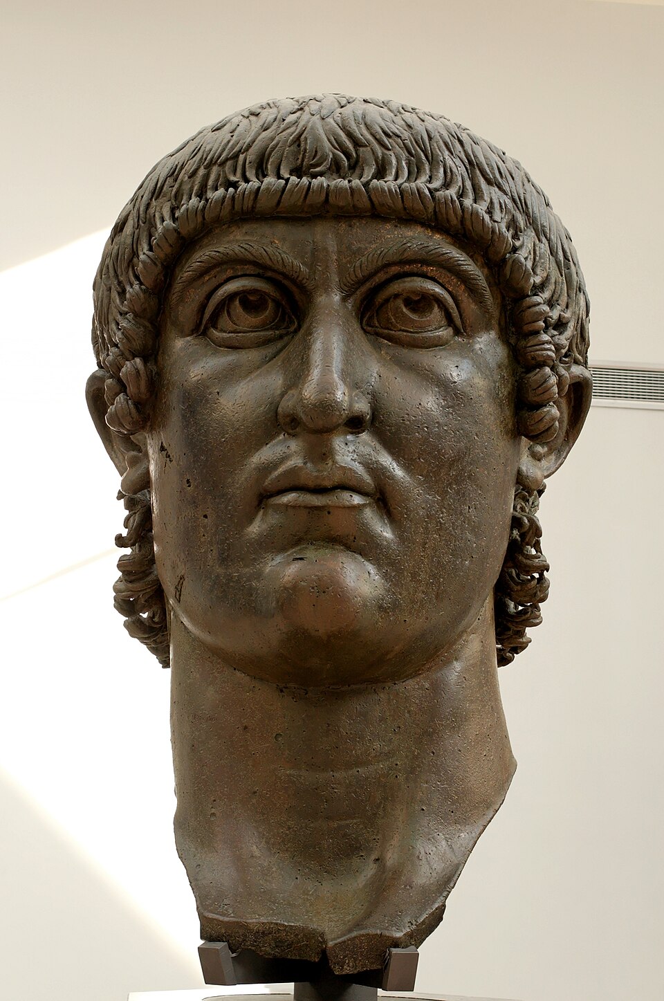 Colossal head of Constantine